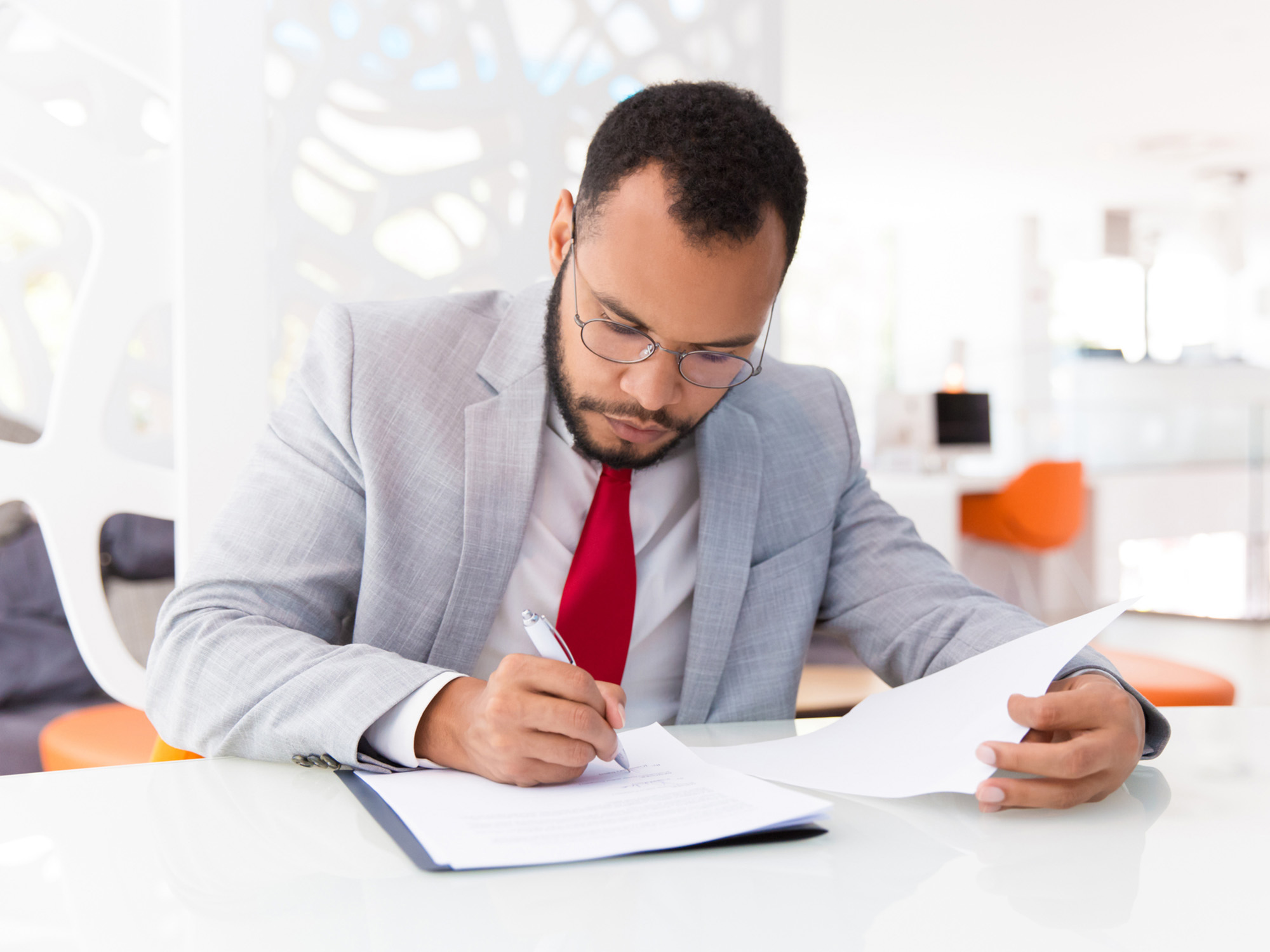 paralegal specialist